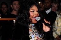 リル・キム 誕生した娘にロイヤル・レインと命名