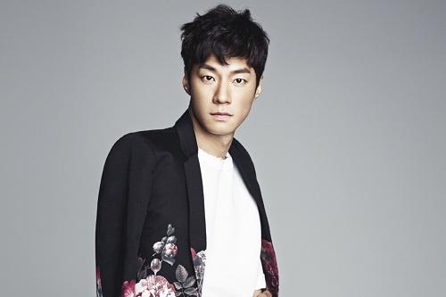 俳優イ･チョニが『都市の法則inニューヨーク』（以下『都市の法則』）、歌手イ･ヒョリが『マジックアイ』で久しぶりに韓国SBS のバラエティ番組に復帰する。写真＝イ･チョニ（マネージメントSOOP）