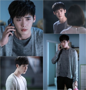 『ドクター異邦人』で俳優イ・ジョンソクが韓国風のスタイルへと変貌を遂げた。写真=アウラメディア 『ドクター異邦人』で俳優イ・ジョンソクが韓国風のスタイルへと変貌を遂げた。写真=アウラメディア