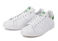 「アディダス オリジナルス (ADIDAS ORIGINALS)」のスタンスミスがABCマートで限定発売