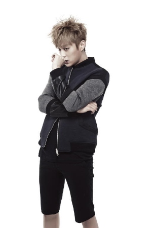 BEASTのリーダーユン・ドゥジュンの誕生日を記念して、ファンたちが特別なプレゼントを準備した。(写真提供:ワールドシェア) BEASTのリーダーユン・ドゥジュンの誕生日を記念して、ファンたちが特別なプレゼントを準備した。(写真提供:ワールドシェア)