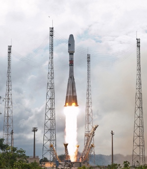 ソユーズST-Bロケット、4機の通信衛星O3bの打ち上げに成功(Image credit: Arianespace) ソユーズST-Bロケット、4機の通信衛星O3bの打ち上げに成功(Image credit: Arianespace)