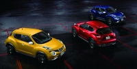 15RX パーソナライゼーション(サンライトイエロー、ラディアント レッド)、16GT FOUR パーソナライゼーション(アズライトブルー) 15RX パーソナライゼーション(サンライトイエロー、ラディアント レッド)、16GT FOUR パーソナライゼーション(アズライトブルー)