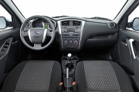 日産自動車が14日に清算を開始したロシア市場向け新型ファミリーセダン「ダットサン on-DO」 日産自動車が14日に清算を開始したロシア市場向け新型ファミリーセダン「ダットサン on-DO」