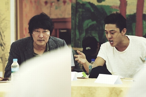 知られざる英祖と思悼世子の悲劇を描くイ・ジュンイク監督の映画『思悼』が、ソン・ガンホ、ユ・アイン、ムン・グニョン、キム・ヘスク、パク・ウォンサン、チョン・ヘジンら豪華キャスティングを完了させ7月8日にクランクインした。