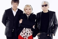 新録ベスト＆新作アルバム2枚組の力作に感じる結成40周年“妖艶なロックの生き証人”ブロンディの魅力