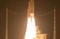 最後のATVが宇宙へ　アリアン5は連続打ち上げ成功60回を達成（Image credit: ESA）