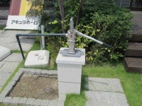 節電や環境、健康のため、エアコンだけでなく、様々な涼のとり方が考案、実施される中、住宅メーカーのアキュラホームは井戸水を使った実験を行っており、今夏、全国の同社の住宅展示場にて一般公開する。