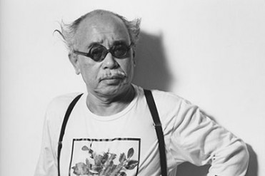 荒木経惟による写真展「往生写集-愛ノ旅」新潟市美術館で開催
