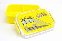 「南入曽車両基地　電車夏祭り2014」会場で先行販売される「新2000 系 黄色い電車ランチボックス」