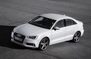 アウディジャパンは20日、プレミアムコンパクト5ドアモデル「Audi A3/ S3 Sportback」と、プレミアムコンパクトセダン「Audi A3 / S3 Sedan」の一部装備、仕様を変更して発売した。 アウディジャパンは20日、プレミアムコンパクト5ドアモデル「Audi A3/ S3 Sportback」と、プレミアムコンパクトセダン「Audi A3 / S3 Sedan」の一部装備、仕様を変更して発売した。