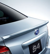 富士重工業が25日に発売した新型スポーツセダン「WRX S4」（写真提供：富士重工業）