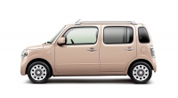 ダイハツ工業は26日、軽乗用車「ミラ ココア」をマイナーチェンジして発売した。(写真提供:ダイハツ工業) ダイハツ工業は26日、軽乗用車「ミラ ココア」をマイナーチェンジして発売した。(写真提供:ダイハツ工業)