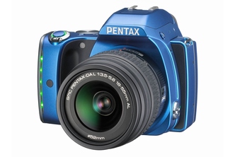 リコーイメージングが9月19日に発売するデジタル一眼レフカメラ「PENTAX K-S1」