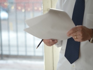 職場ではコミュニケーション能力がもっとも重視されている。30代や40代に比べて20代は職場の人間関係を苦手とする声が多く、上司はおろか同僚に対してさえもコミュニケーションを苦痛と捉える向きもある。 職場ではコミュニケーション能力がもっとも重視されている。30代や40代に比べて20代は職場の人間関係を苦手とする声が多く、上司はおろか同僚に対してさえもコミュニケーションを苦痛と捉える向きもある。