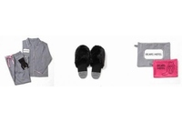 ローリーズファームがプロデュースしたホテル『BEARS HOTEL』のオリジナルグッズを発売