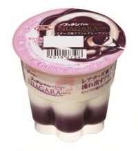 「プッチンプリン」史上、最大量となるフルーツソースが組み合わされた大人向けのプッチンプリン『プッチンプリンナイアガラソースが9月22日に発売される。