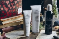「ジョンマスターオーガニック(john masters organics)」のクリスマスは『LOVE ORGANICS』