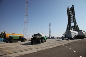 ソユーズTMA-14Mの乗組員がバイコヌールに到着　機体の準備も着々（Image credit: Roskosmos）