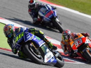 V・ロッシとM・マルケスの接近戦 V・ロッシとM・マルケスの接近戦