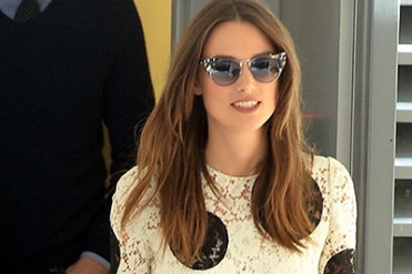 キーラ・ナイトレイも愛用！フェンディのアイウェア「ガラッシア」