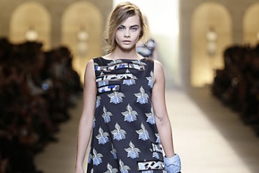 フェンディ(FENDI) 2015年春夏コレクション - 路上に咲く優美なオーキッド