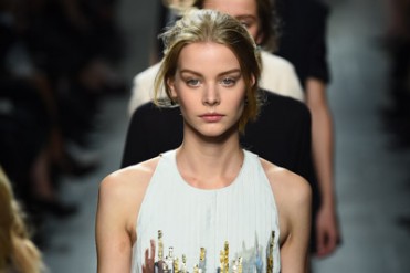 ボッテガ・ヴェネタ 2015年春夏コレクション - 華やかなダンサーたちの、美しい自然体な素顔