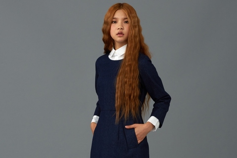 f(x)クリスタルが、9月28日に放送されたSBSバラエティー『ランニングマン』で輝く美貌をアピールし視線を引いた。写真：ArCloset