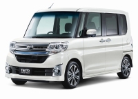 ダイハツ工業は、2014年上半期の新車販売台数で軽乗用車「タント」が1位になったことを記念し、「タント カスタム」に特別仕様車「トップエディションSA」を設定して発売した。