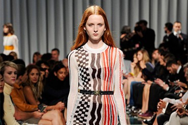 【ライブ配信】ルイ・ヴィトン 2015年春夏コレクション