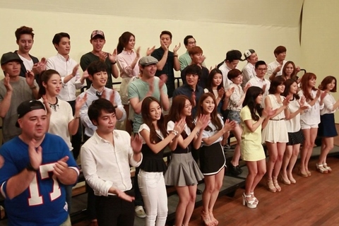 アフリカを救済するための韓国版『We are the world』ともいえる歌『Talk about Love』が誕生した。写真：疎通のための若い財団（W-財団）