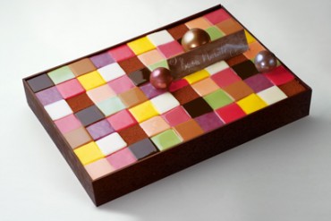 グランド ハイアット 東京のクリスマスケーキ登場 - チャリティハンパーやクッキーも