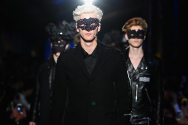 99%IS- 2015年春夏コレクション - パンクとスポーツテイストを融合したハワイアンスタイル