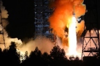 長征三号丙ロケット、嫦娥五号の試験機の打ち上げに成功　月からの帰還を模擬（Image credit: 国家国防科技工业局）