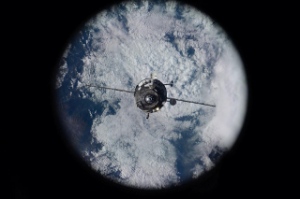 プログレスM-25M補給船、ISSに到着　補給物資を搭載（Image credit: NASA/Reid Wiseman）