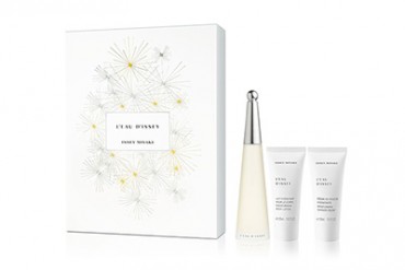 イッセイ ミヤケ パルファムのクリスマスコフレ - 金&銀の星々が輝く限定パッケージ