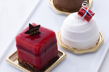 パティスリー キハチ、3種類のケーキが詰まった新作「クリスマスBOX」発売