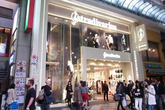 世界最大級 「ストラディバリウス（Stradivarius）心斎橋店」がグランドオープン