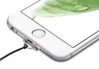 ポディティーズは、iPhone 6/6 Plus対応ガジェット・アクセサリーの新製品として『NETSUKE for iPhone 6』を10日に発売開始した。