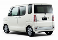 ダイハツ工業が10日発売したトールワゴン型の軽自動車「ウェイク」（写真提供：ダイハツ工業）