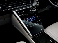 トヨタ自動車が12月に発売するセダンタイプの新型燃料電池自動車(FCV)「MIRAI(ミライ)」（写真提供：トヨタ自動車）
