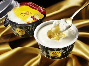 赤城乳業は、チーズタルトをイメージしたアイス『とろける美味しさチーズタルト』を、12月2日より全国のコンビニエンスストアで発売する。