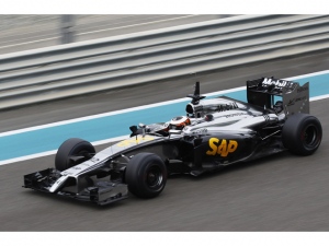 アブダビのヤス・マリーナ・サーキットで行なわれたFIA(国際自動車連盟)の公式テストに参加したマクラーレン・ホンダの開発用F1マシン「MP4-29/1X1」。ホンダHPでは映像も紹介されている