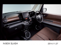 ホンダが12月22日に発売予定の新型軽乗用車「N-BOX スラッシュ」(写真提供:ホンダ) ホンダが12月22日に発売予定の新型軽乗用車「N-BOX スラッシュ」(写真提供:ホンダ)