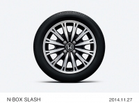 ホンダが12月22日に発売予定の新型軽乗用車「N-BOX スラッシュ」(写真提供:ホンダ) ホンダが12月22日に発売予定の新型軽乗用車「N-BOX スラッシュ」(写真提供:ホンダ)