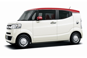 ホンダが12月22日に発売予定の新型軽乗用車「N-BOX スラッシュ」（写真提供：ホンダ）