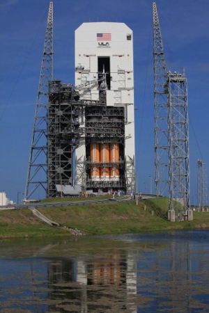 NASA新型宇宙船オリオン、初打ち上げまで1週間を切る(image credit: NASA) NASA新型宇宙船オリオン、初打ち上げまで1週間を切る(image credit: NASA)