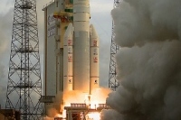 アリアン5 ECA、通信衛星ディレクTV-14とGSAT-16の打ち上げに成功（Image credit: Arianespace）