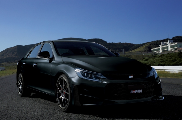 トヨタ自動車が来春に受注を開始するスポーツコンバージョン車「マークX“GRMN”」（写真提供：トヨタ自動車)