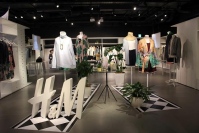 「エイチアンドエム(H&M)」 Studio Spring/Summer 2015テーマはグラマラスなリラックス・スタイル